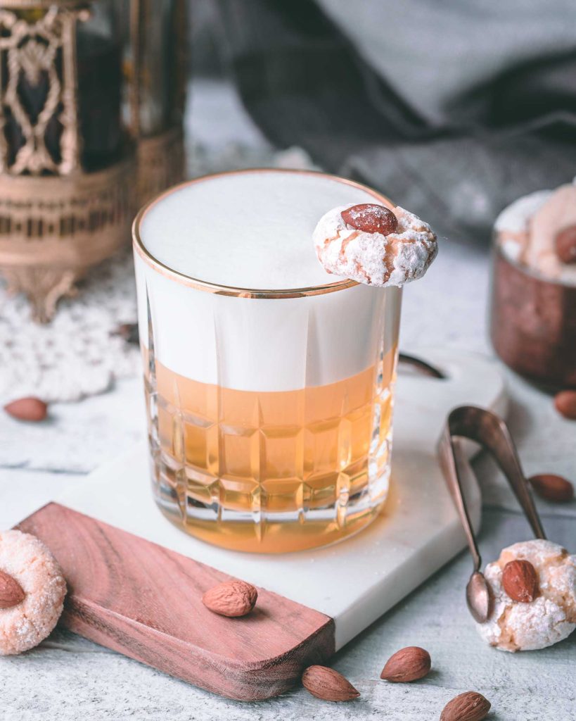 Amaretto Sour and Amaretti Cookies