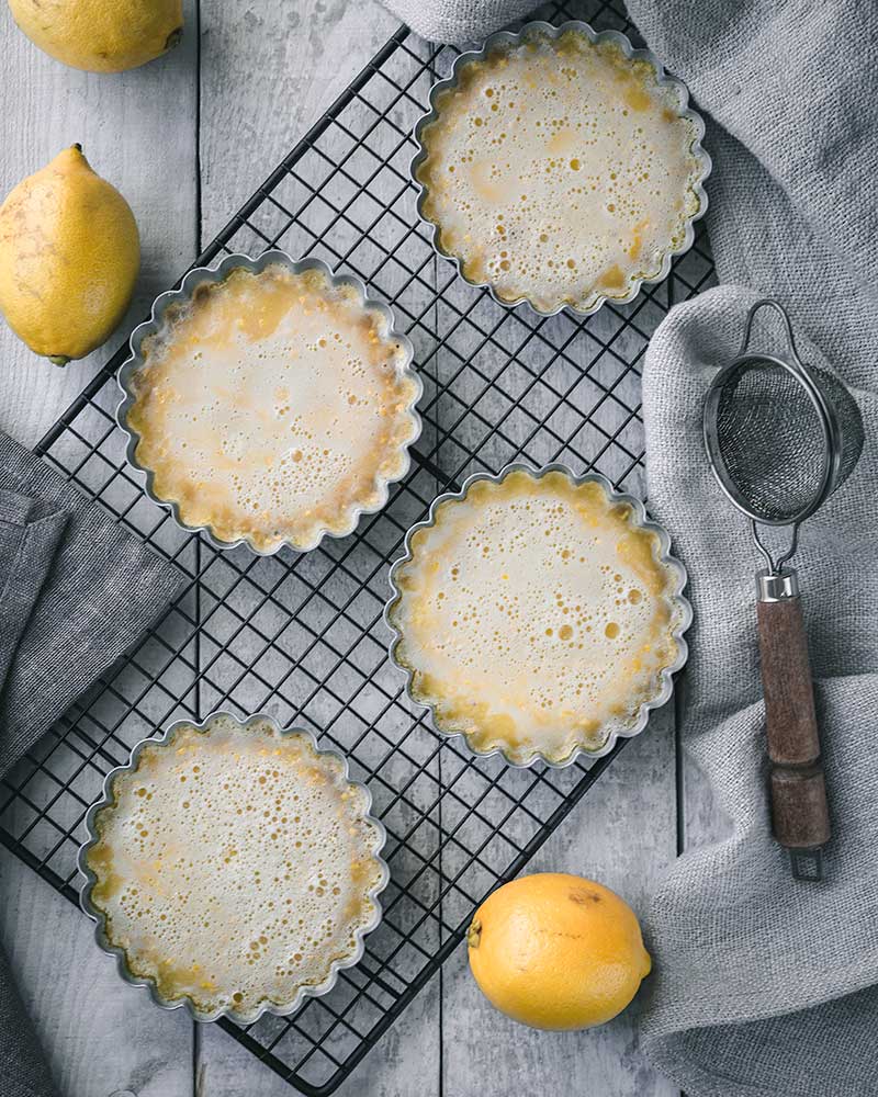 Lemon and Raspberries Tartlets