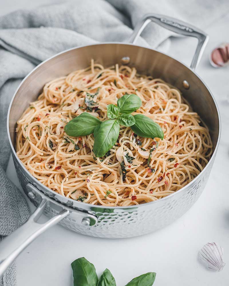 Garlic Chilli Oil Pasta